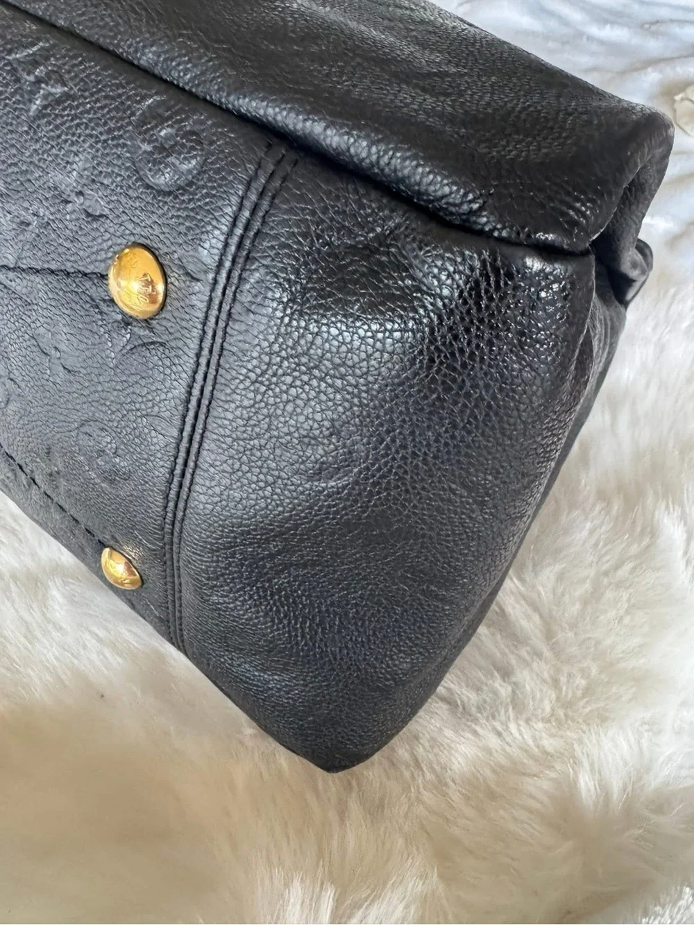 Louis Vuitton Artsy MM Empreinte Noir